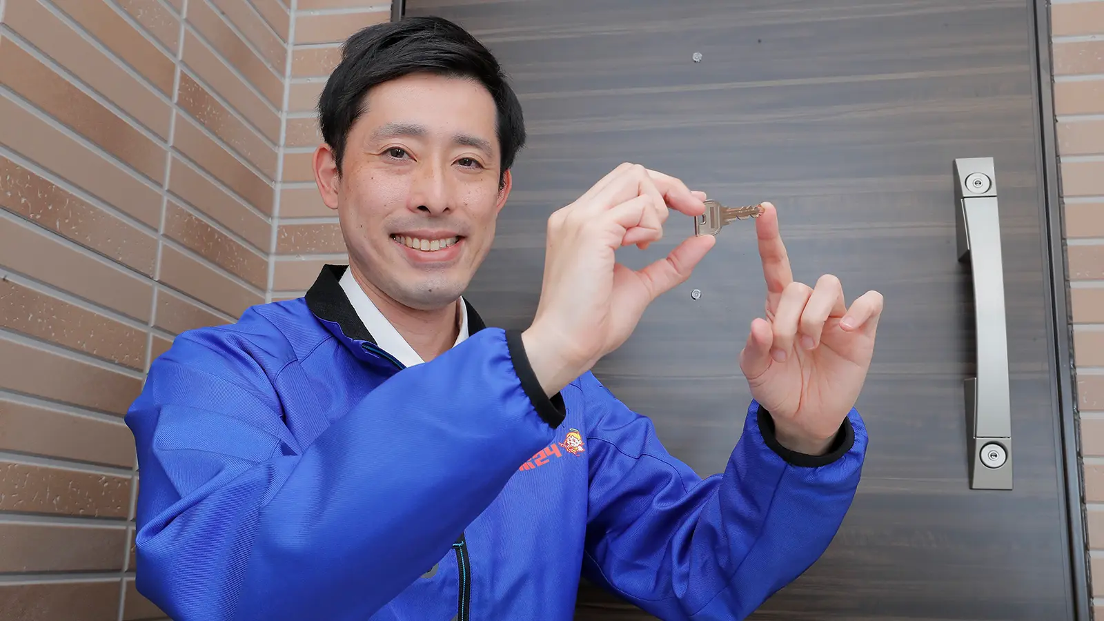 家・玄関の鍵作成にかかる費用